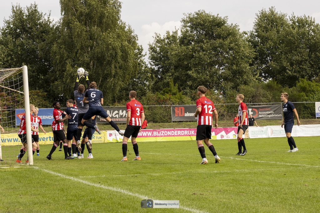 DESZ begint competitie met nederlaag